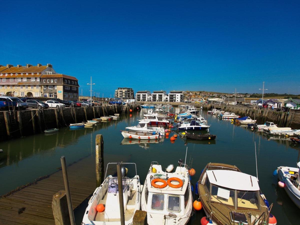 The George West Bay Exterior foto